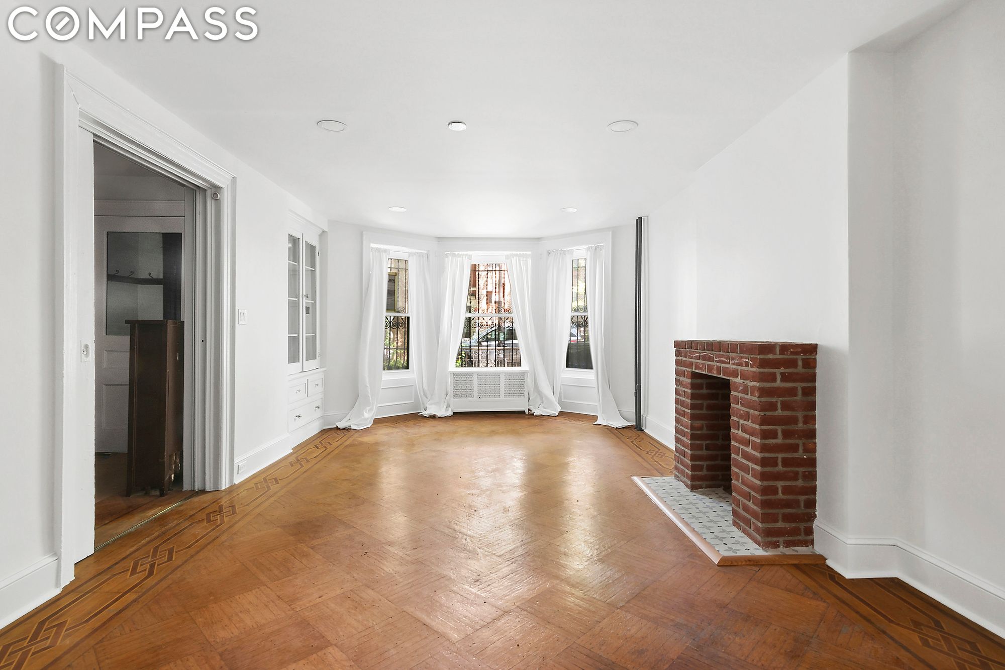 1098 Prospect Place 1
