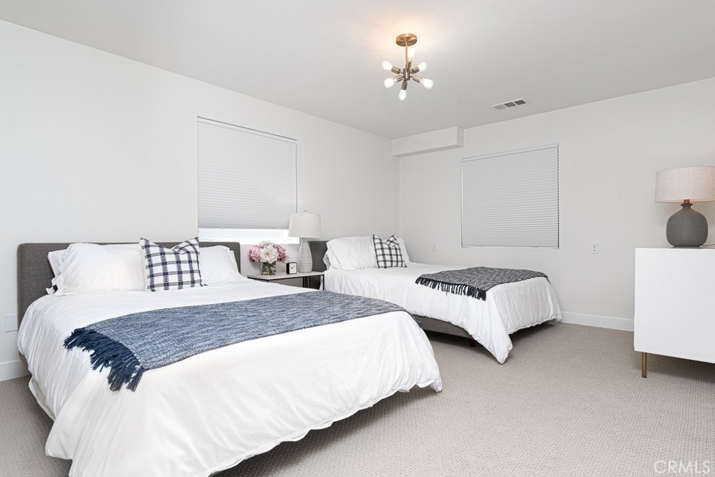 947 Balboa Boulevard W