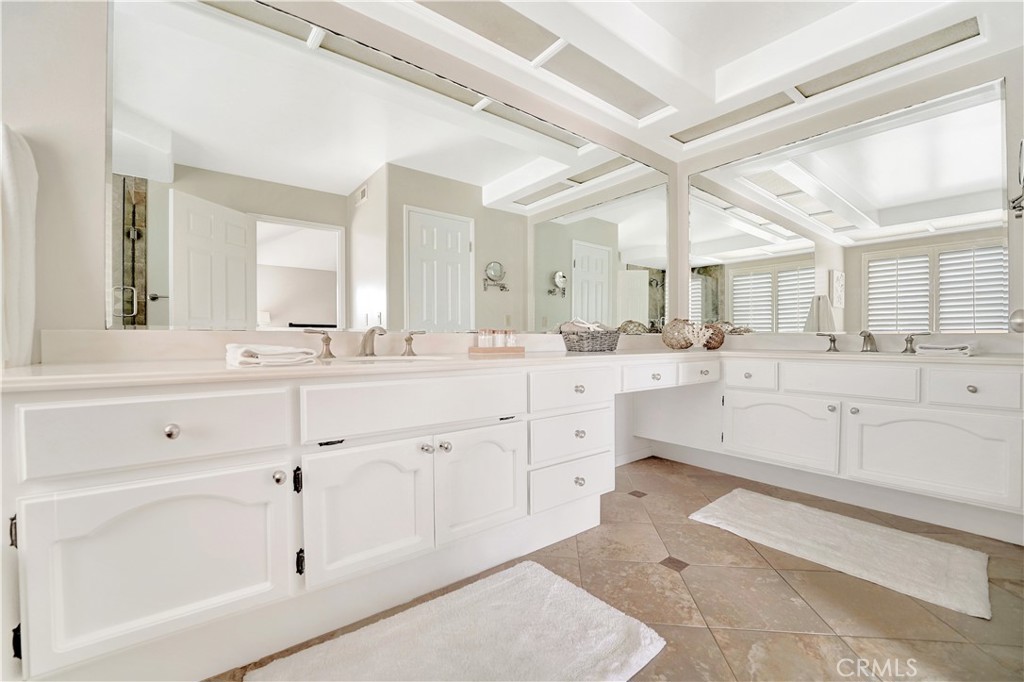 19431 Merion Circle