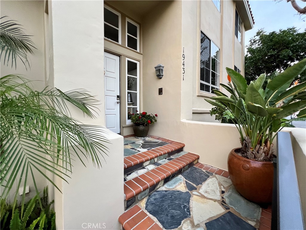 19431 Merion Circle