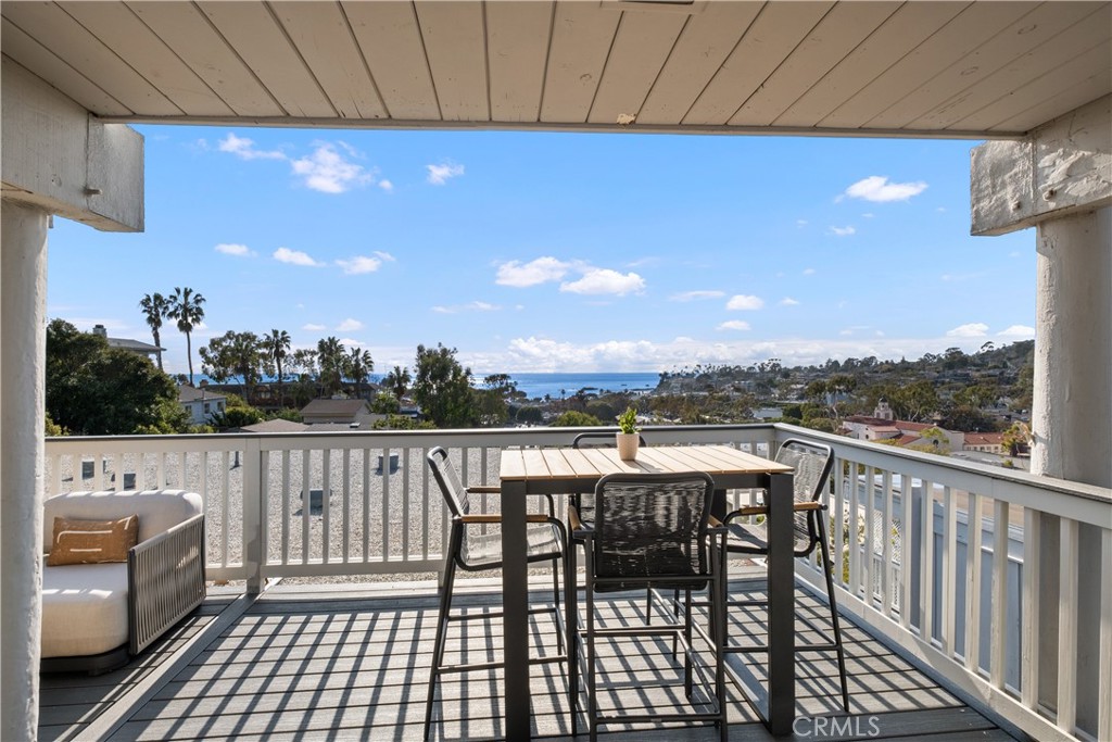 404 Loma Unit: C
