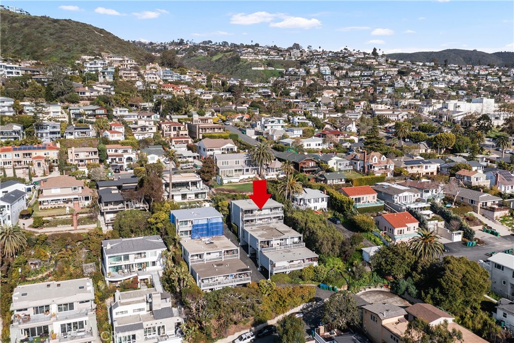 404 Loma Unit: C