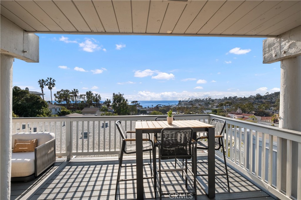 404 Loma Unit: C