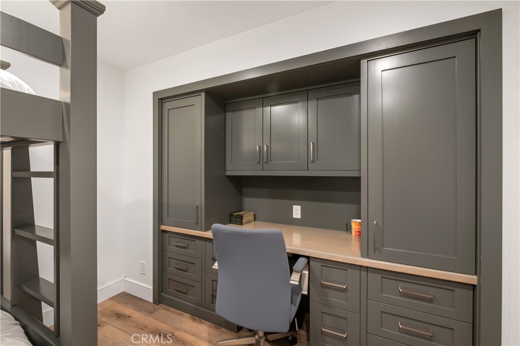 404 Loma Unit: C