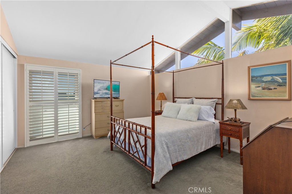 3942 Finisterre Drive