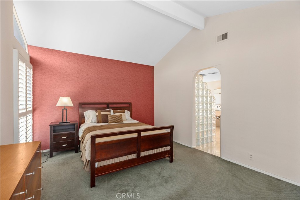 3942 Finisterre Drive