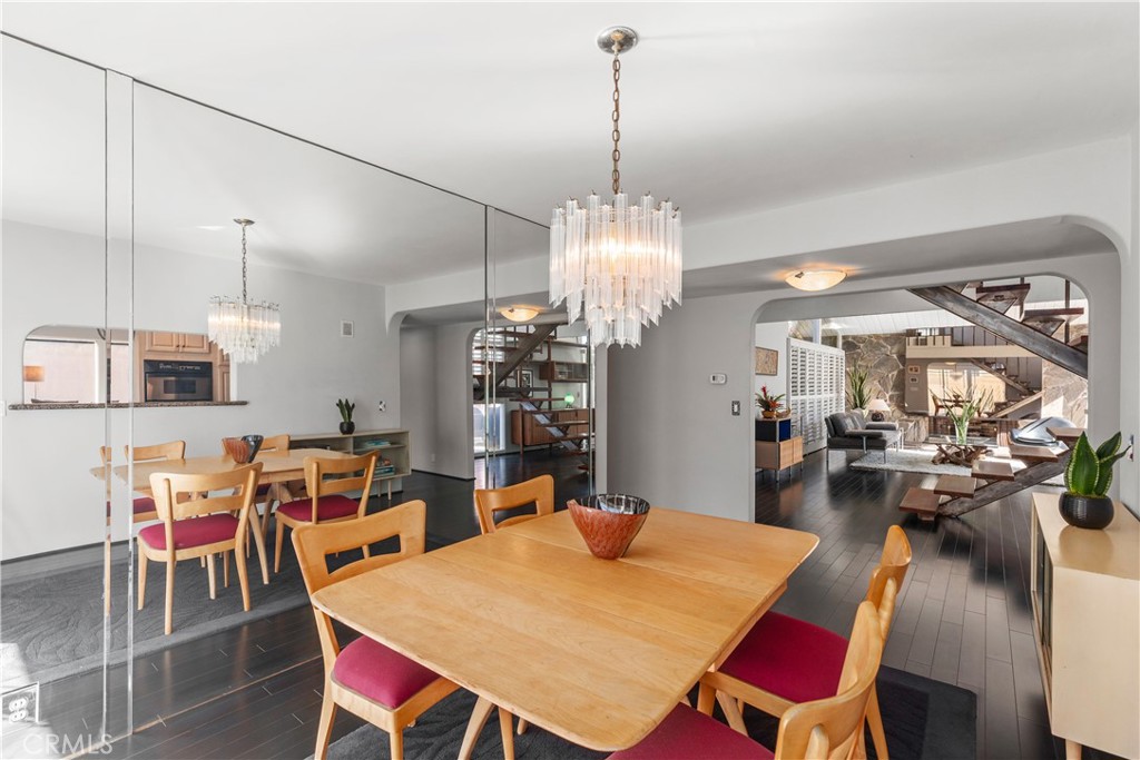 3942 Finisterre Drive