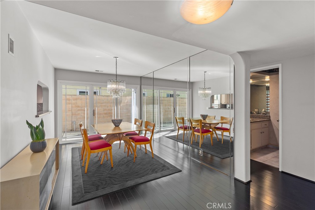 3942 Finisterre Drive