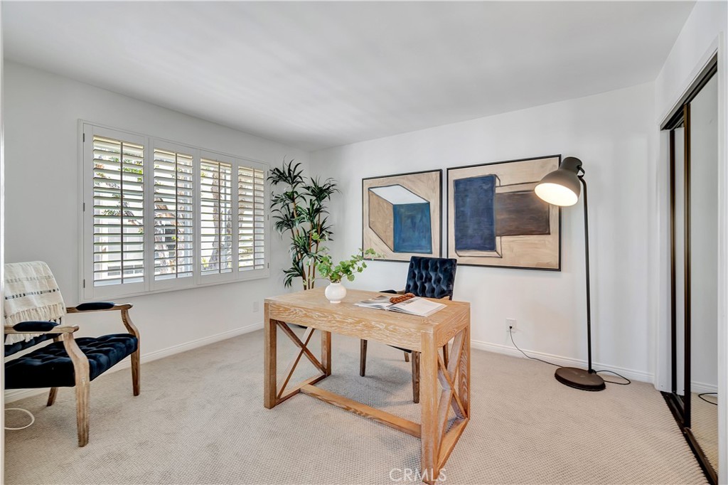 6132 Fernwood Drive