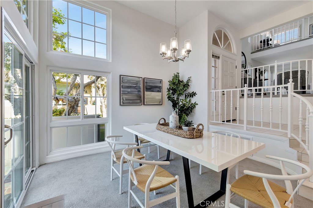 6132 Fernwood Drive