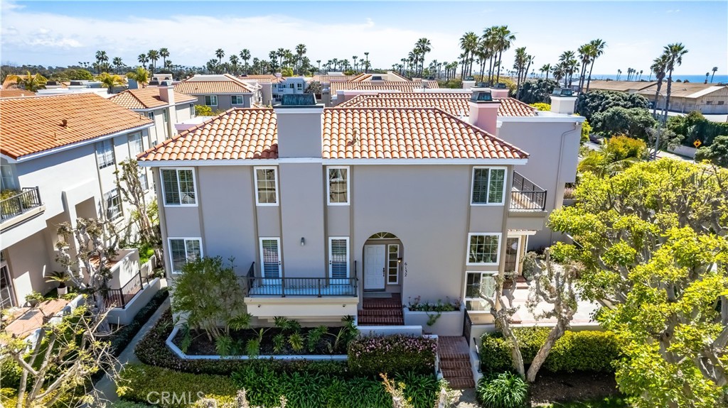 6132 Fernwood Drive