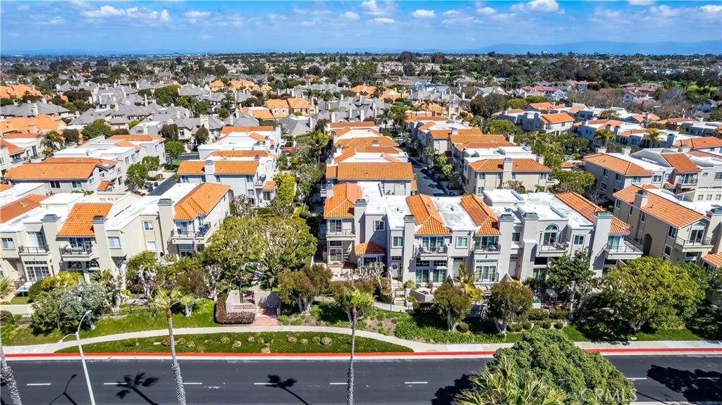 6132 Fernwood Drive