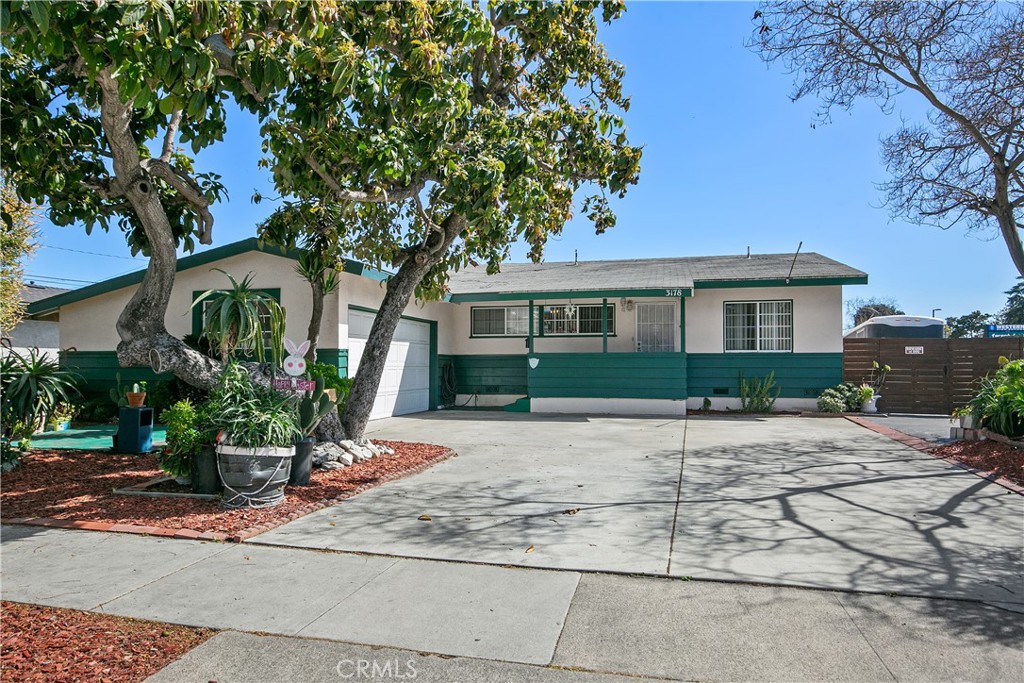 3178 W Lindacita Lane