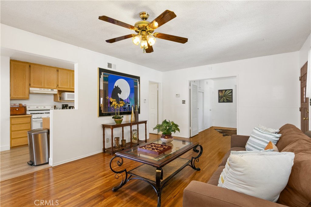 3178 W Lindacita Lane