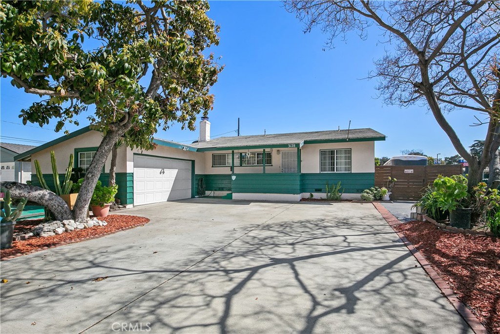 3178 W Lindacita Lane