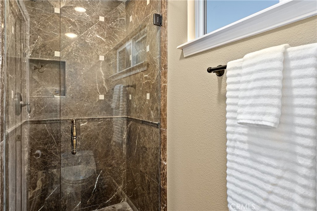 20222 Colonial Circle