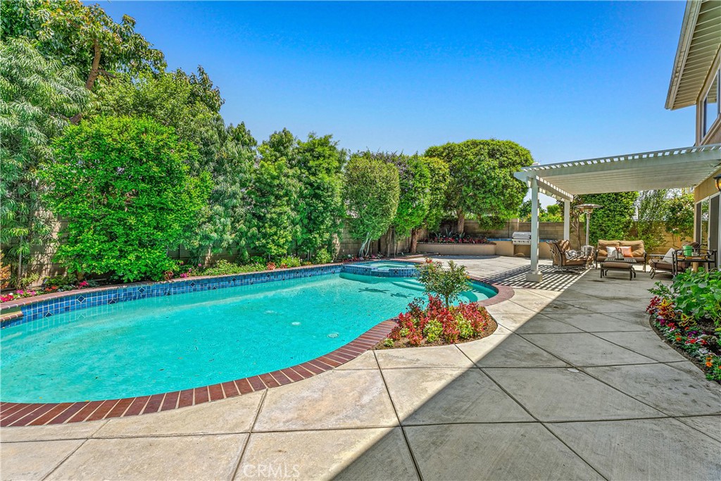 20222 Colonial Circle