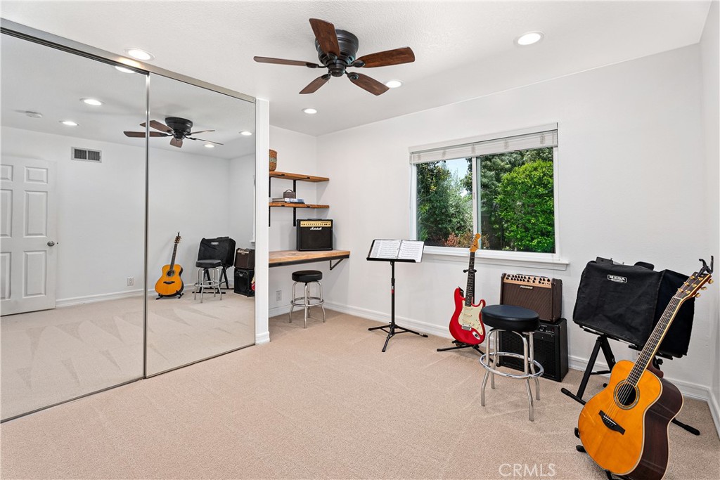 20222 Colonial Circle