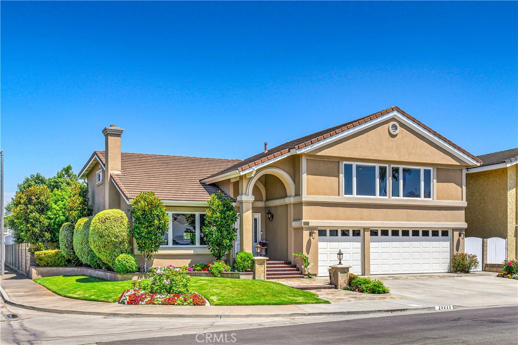 20222 Colonial Circle