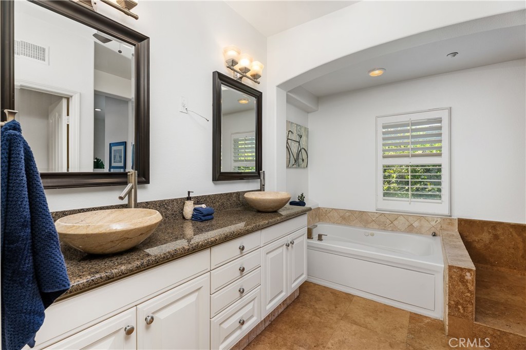 6249 Pacific Pointe Drive 16
