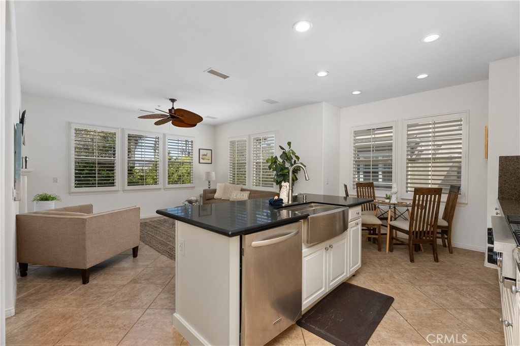 6249 Pacific Pointe Drive 16