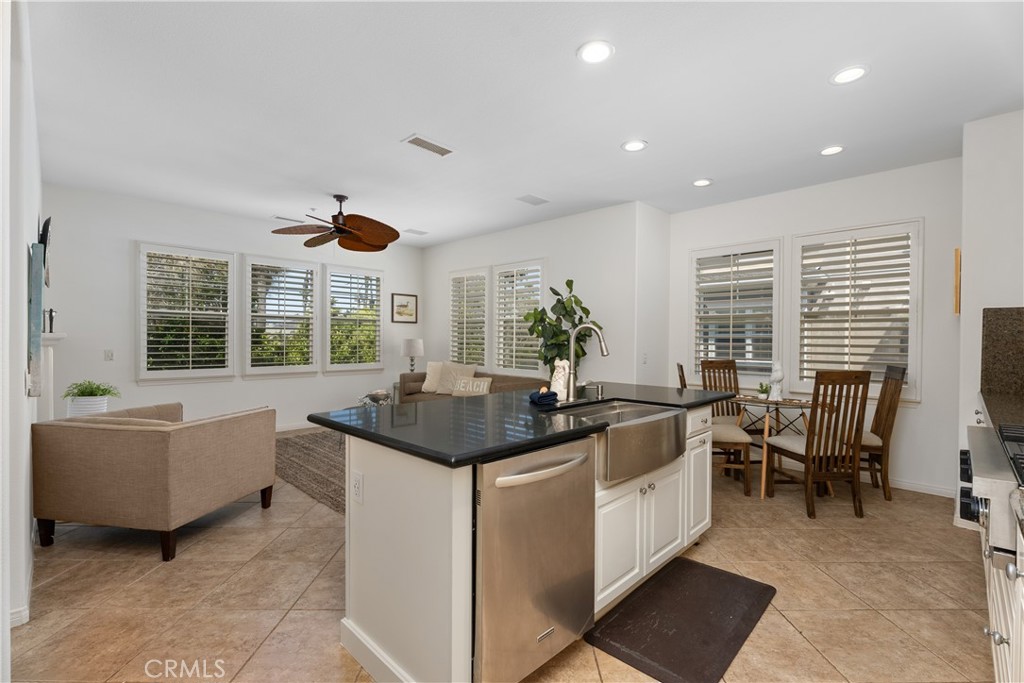 6249 Pacific Pointe Drive 16