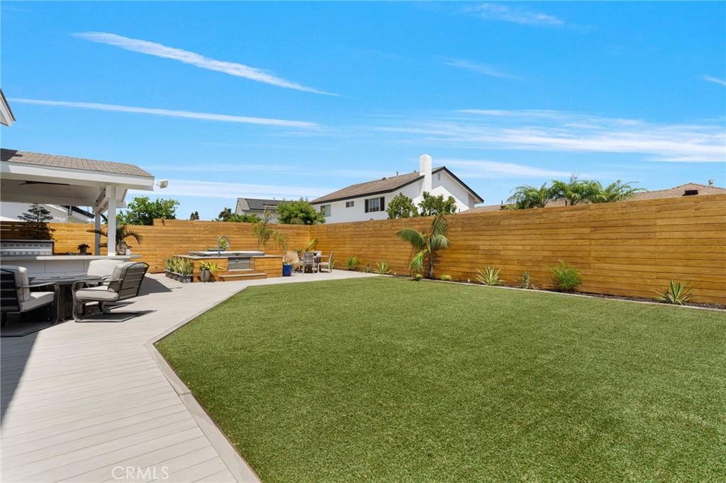 17102 Newquist Lane