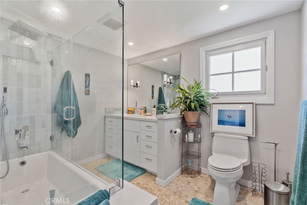 17102 Newquist Lane
