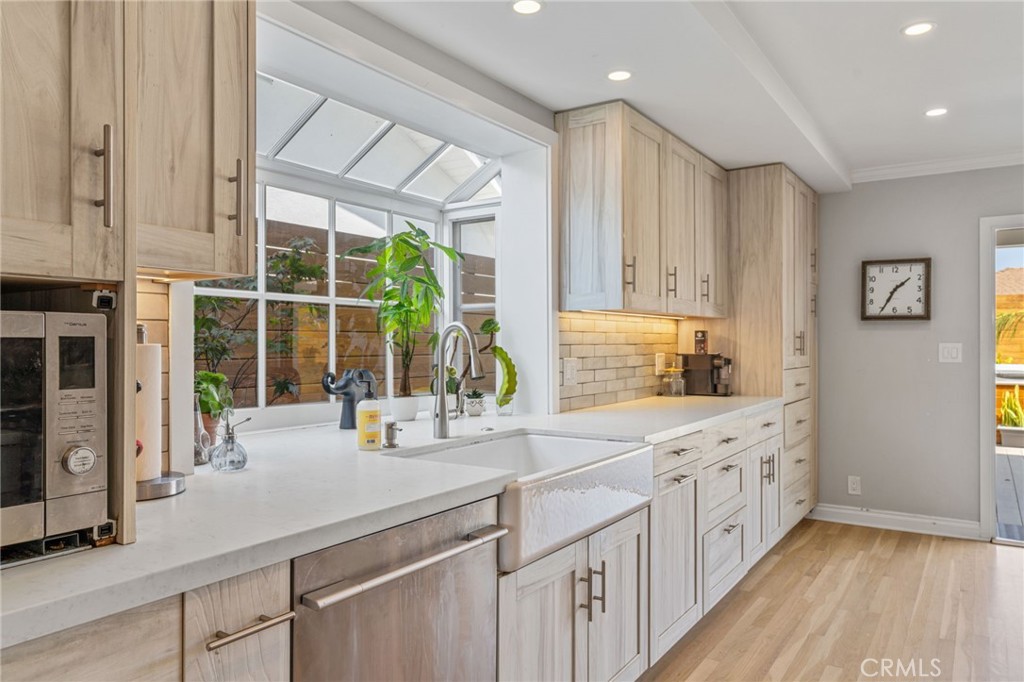 17102 Newquist Lane