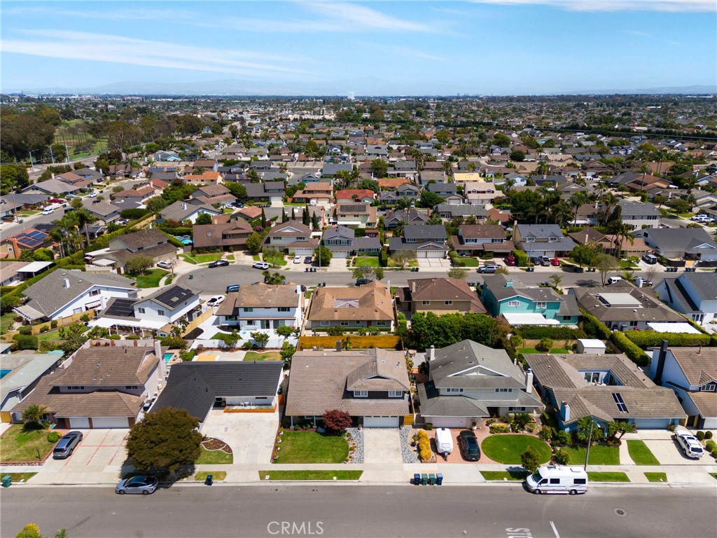 17102 Newquist Lane