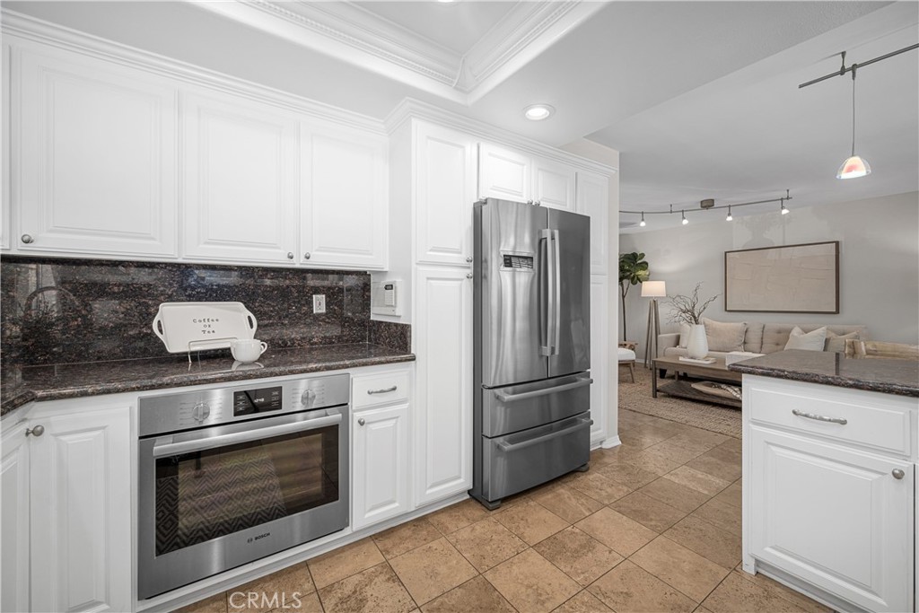 19431 Merion Circle
