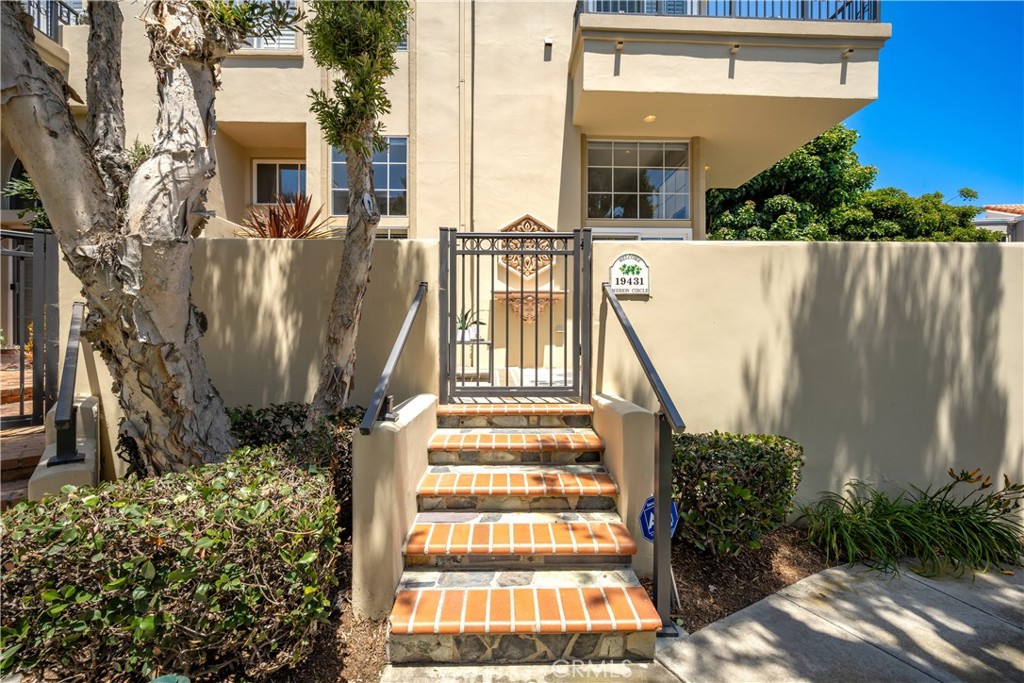 19431 Merion Circle