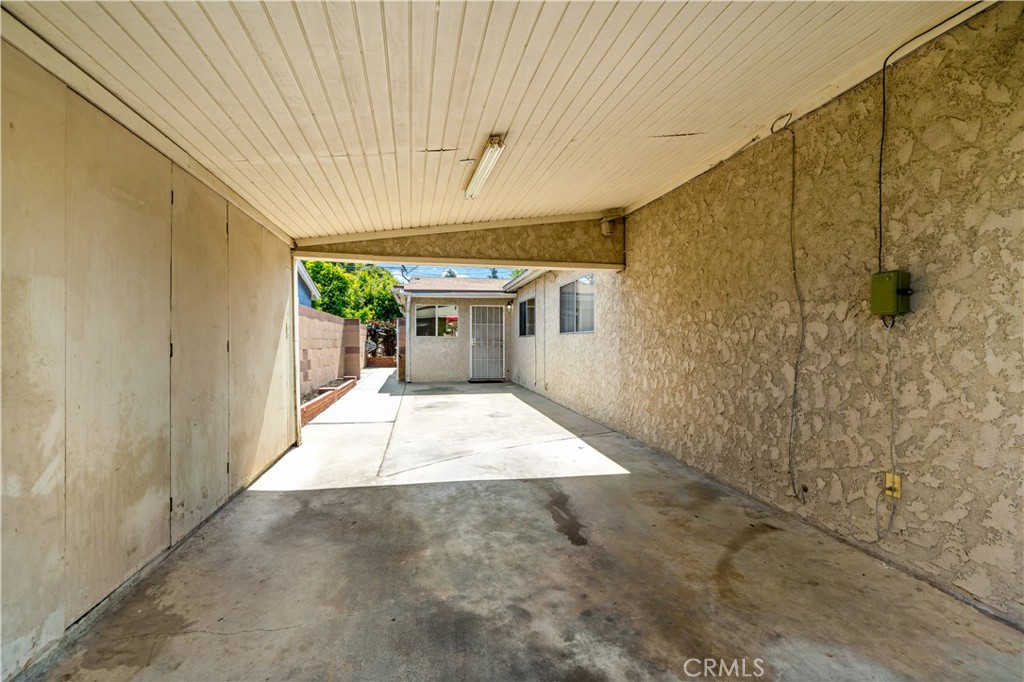 20414 Violeta Avenue