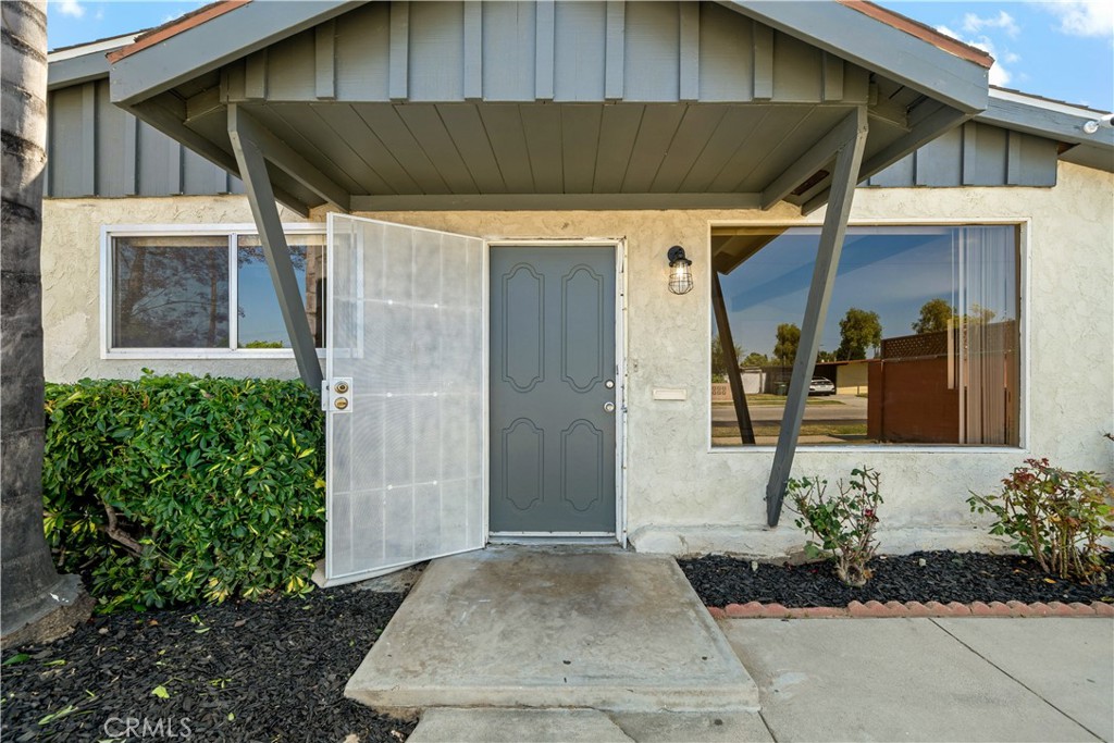 20414 Violeta Avenue