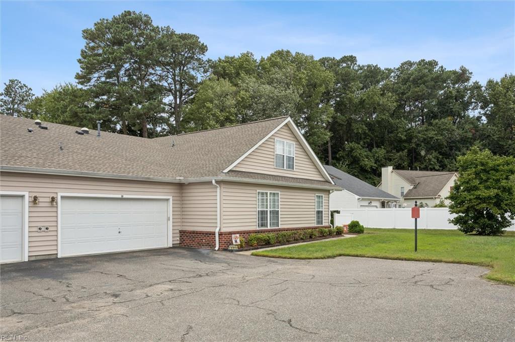 111 Hautz WAY