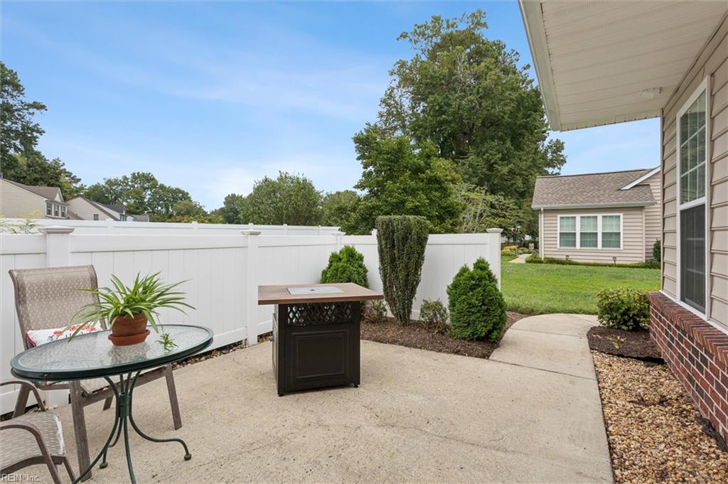 111 Hautz WAY