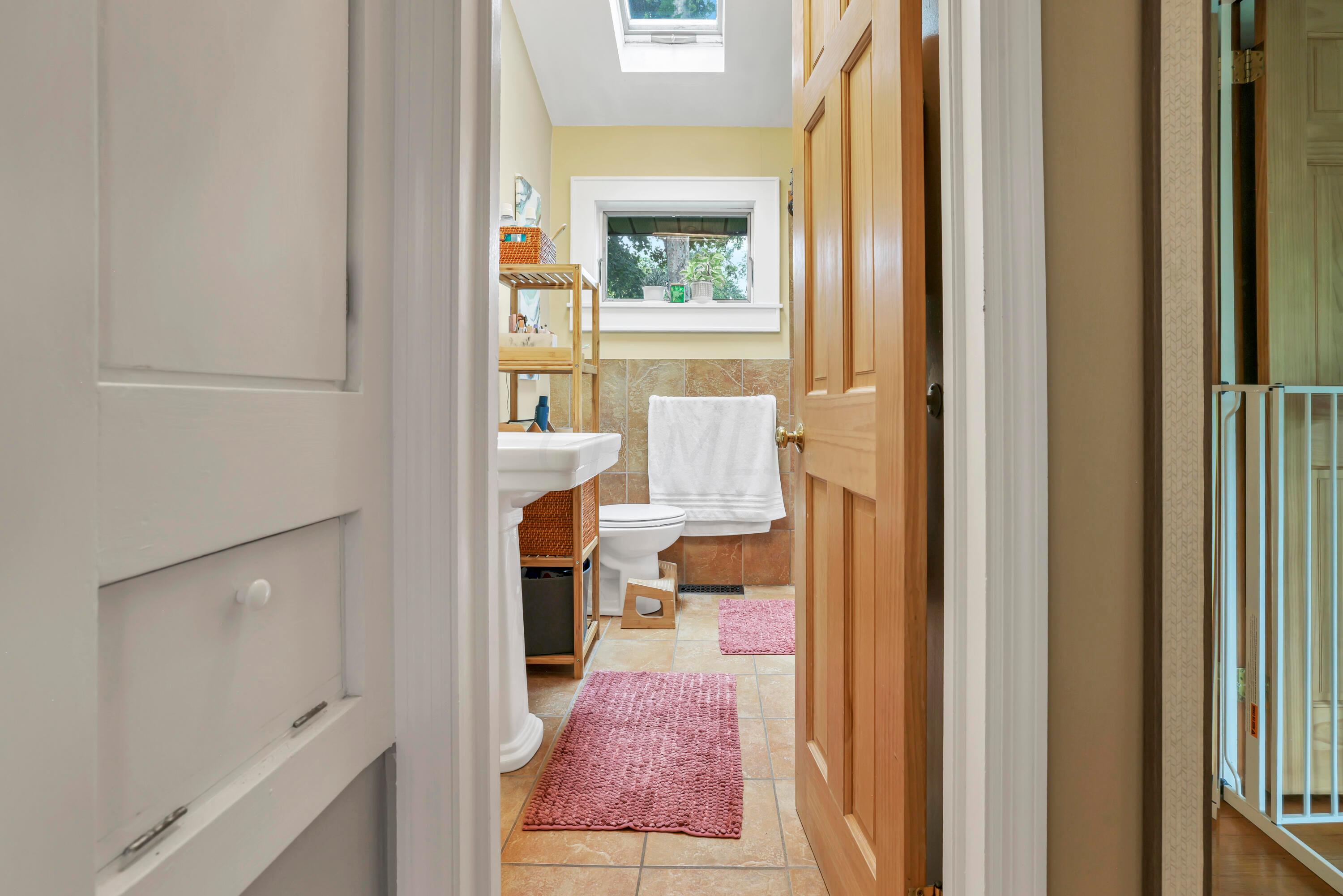 5904 Beechview Drive E