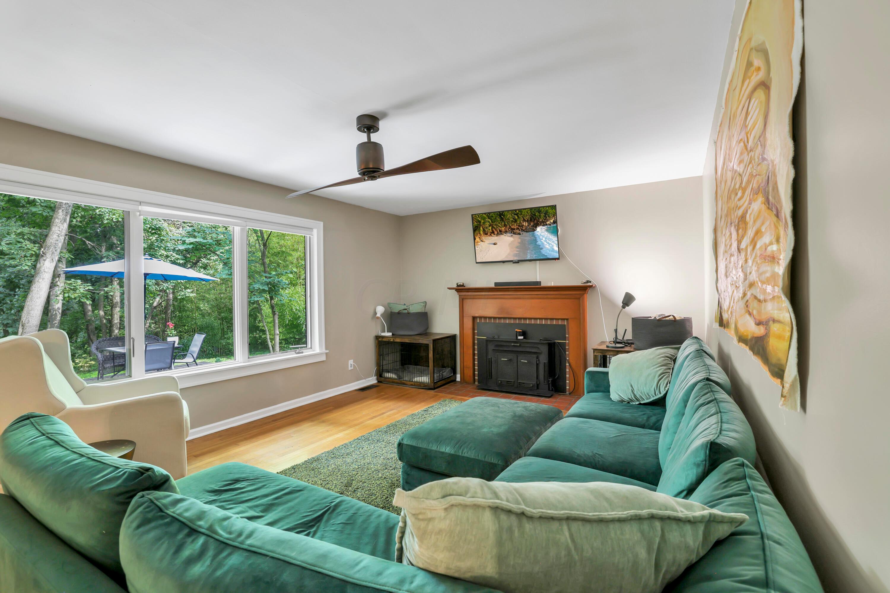 5904 Beechview Drive E