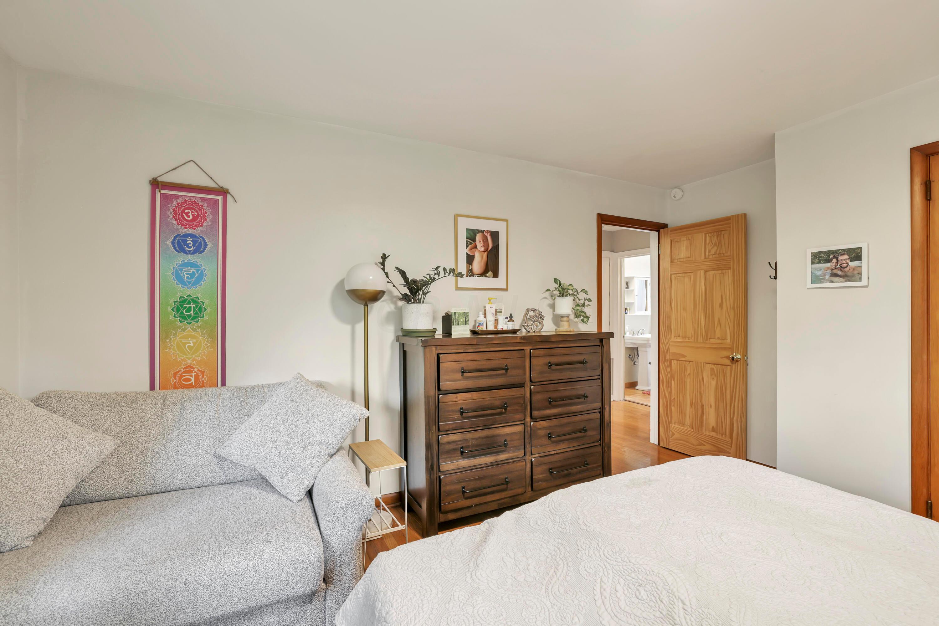 5904 Beechview Drive E