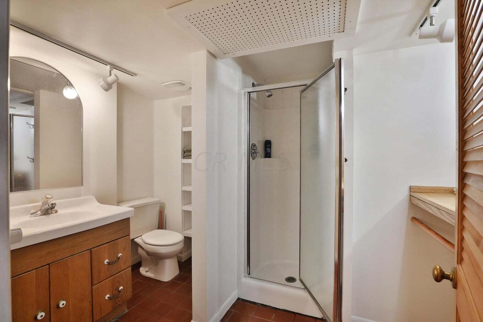 5904 Beechview Drive E