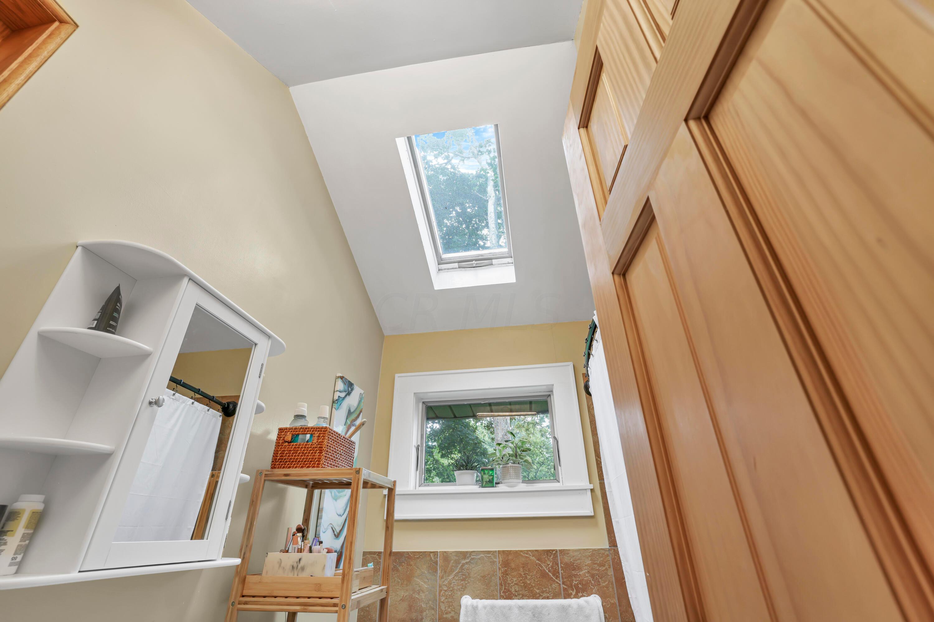 5904 Beechview Drive E