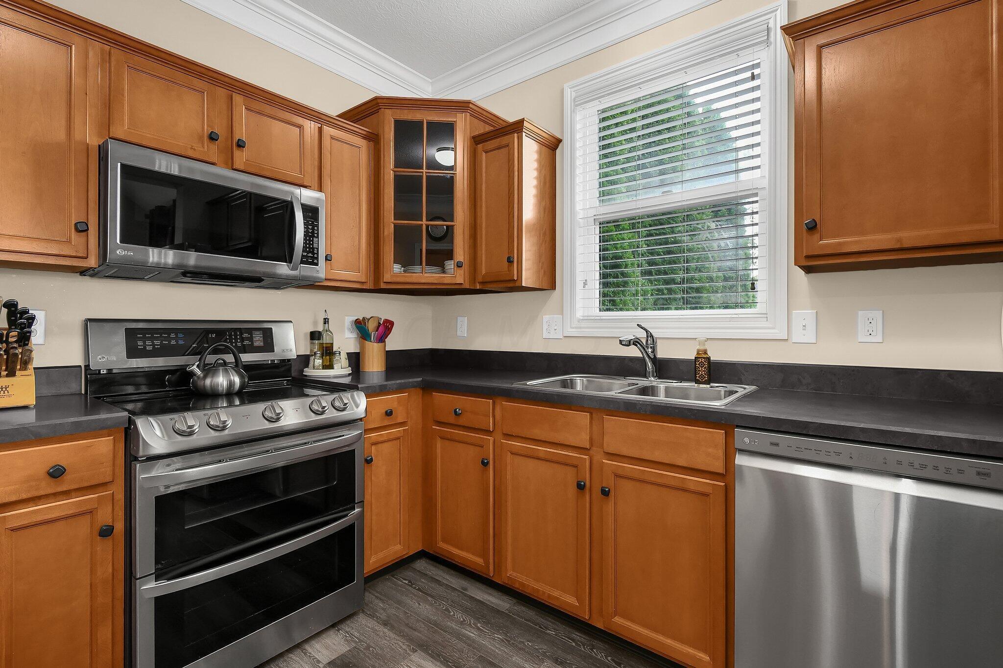 5913 Tarrycrest Drive