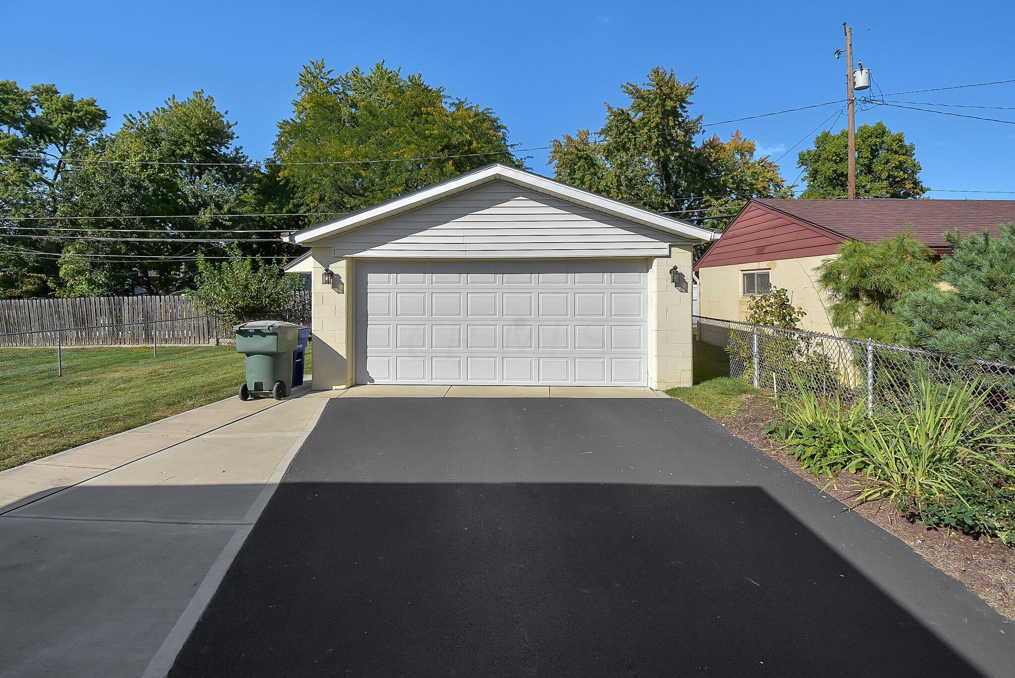 472 E Weisheimer Road