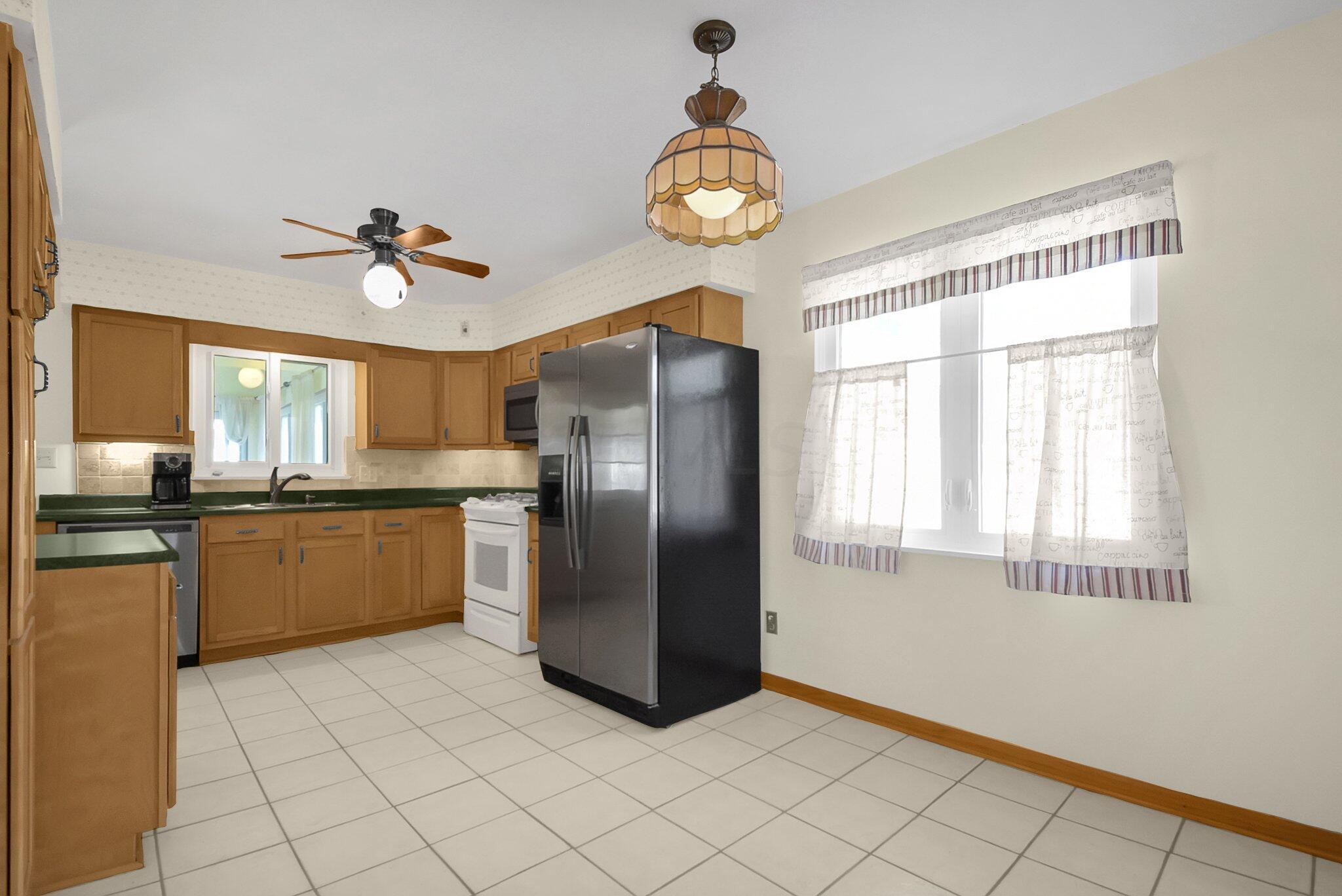 472 E Weisheimer Road