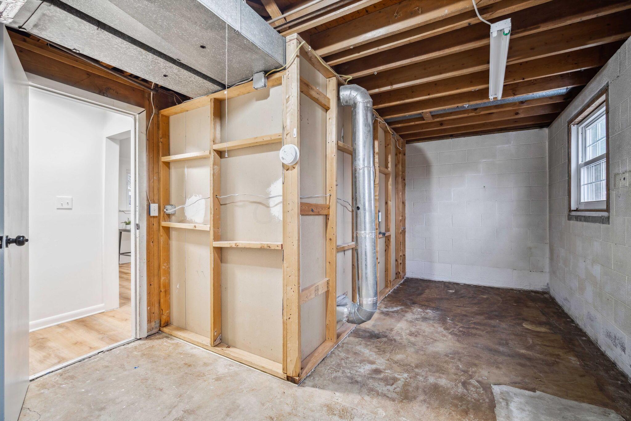 3464 Brazzaville Road