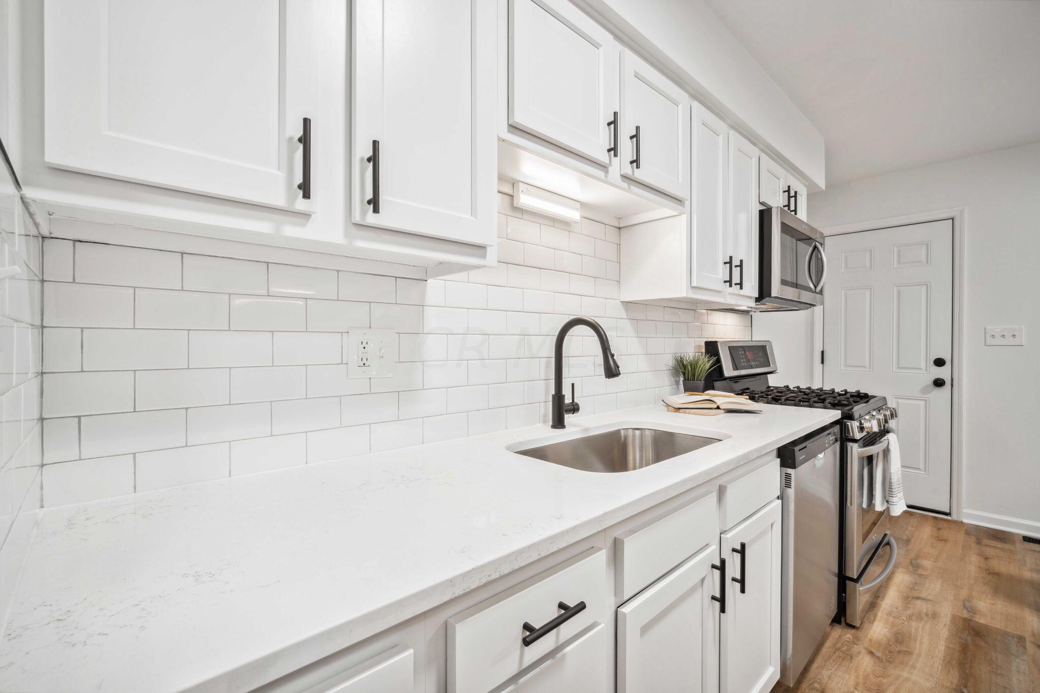 3464 Brazzaville Road