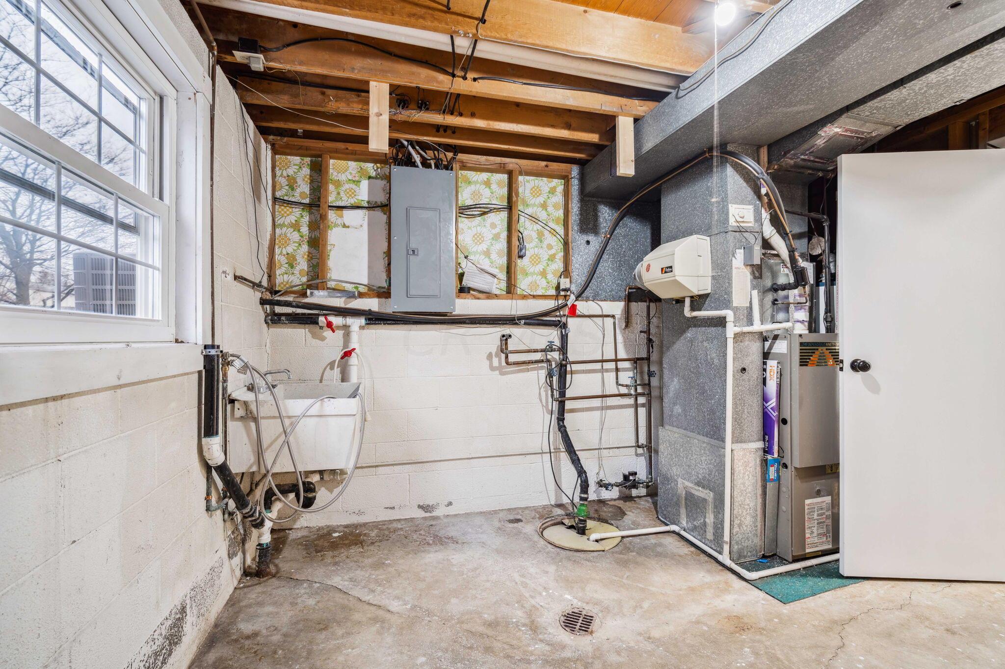 3464 Brazzaville Road