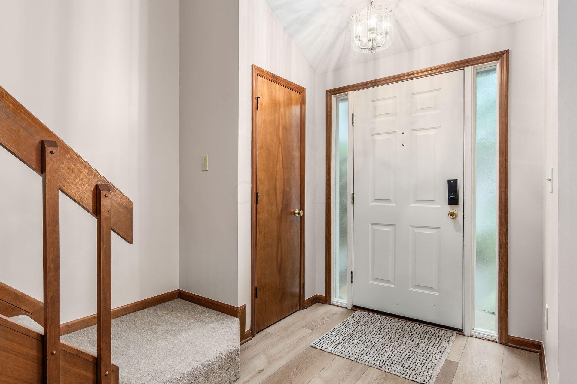 3741 Pleasantbrook Drive