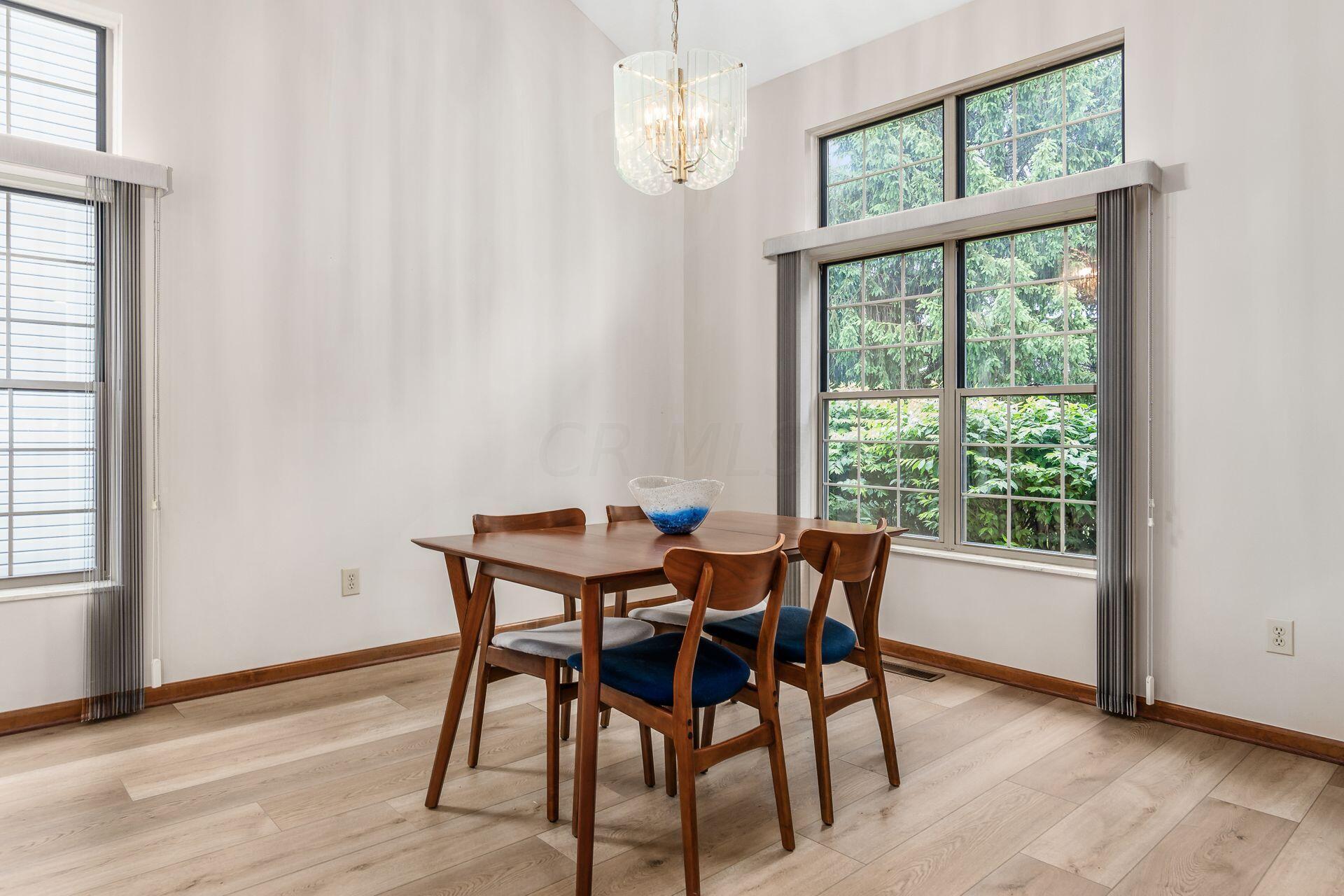 3741 Pleasantbrook Drive