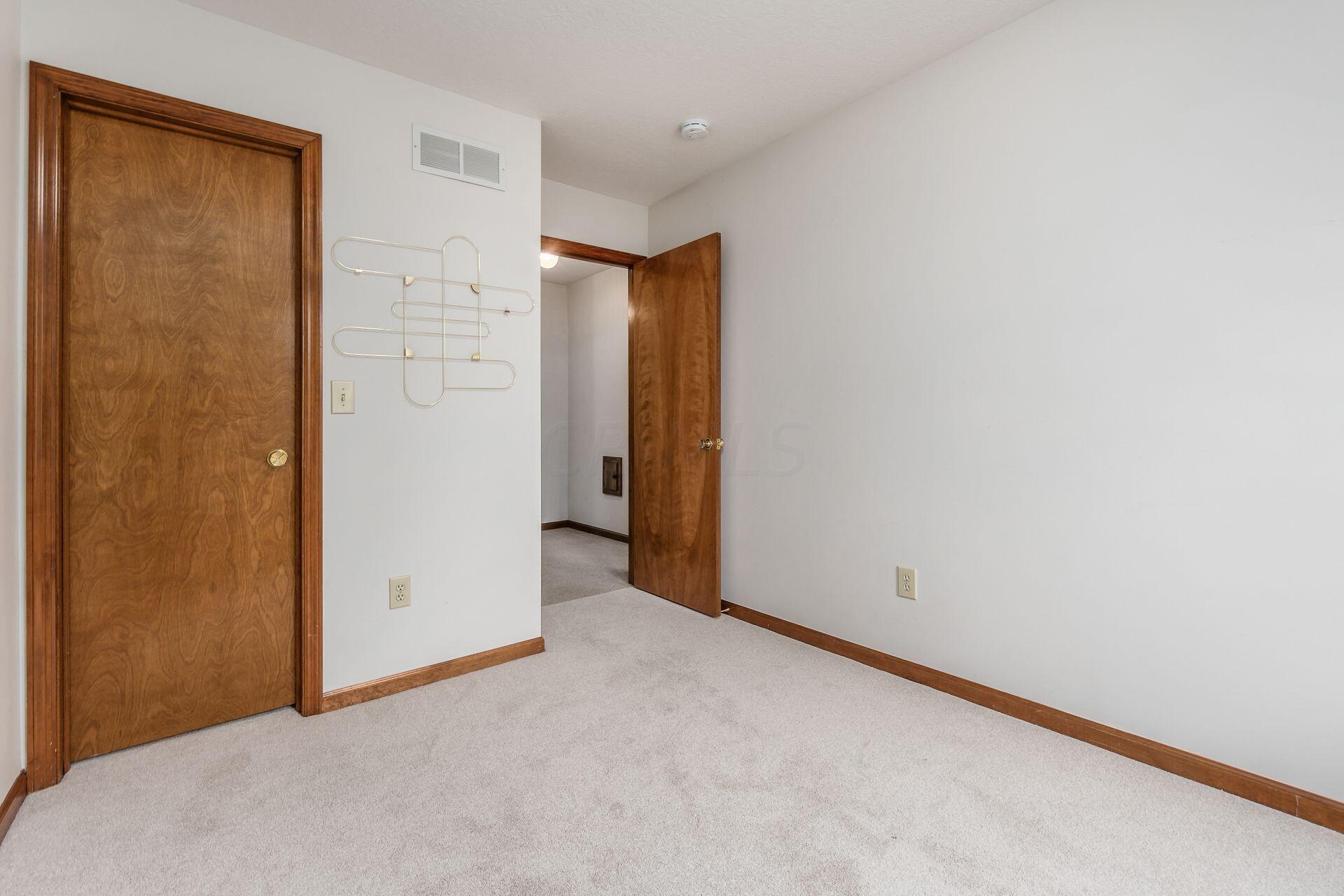 3741 Pleasantbrook Drive